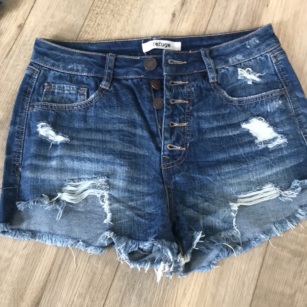 🔸3🔸 Refuge Jean Shorts - Picture 7 of 13